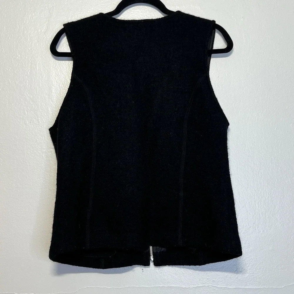 Vintage‎ Rafaella Wool Vest Womens Gold Hardware Sz M Black V-Neck